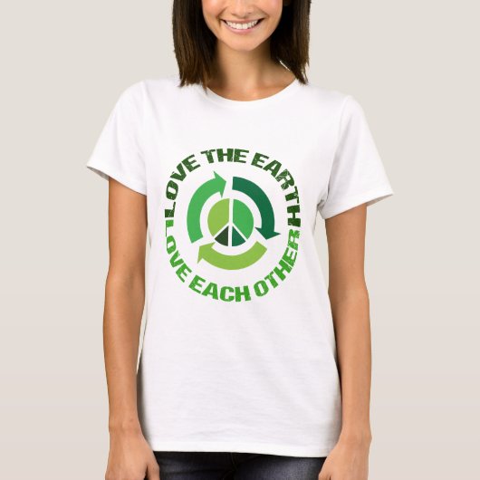 Cute Love the Earth Environmental Activist T-shirt (Voorkant)