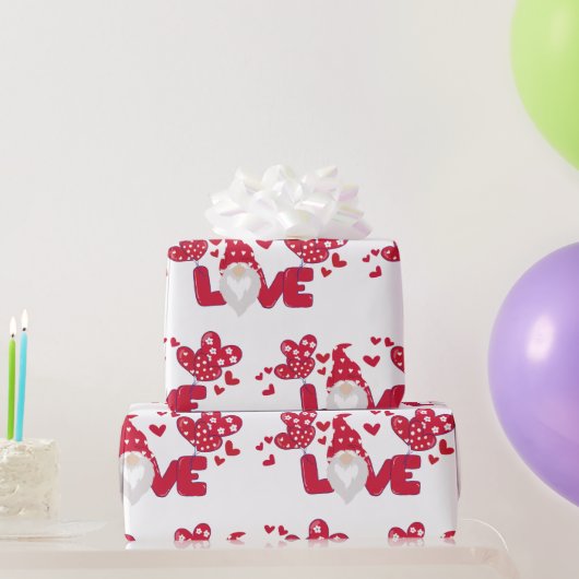 Cute love Valentijnsdag Gnome Red Wrapping Cadeaupapier (Feestgeschenken)