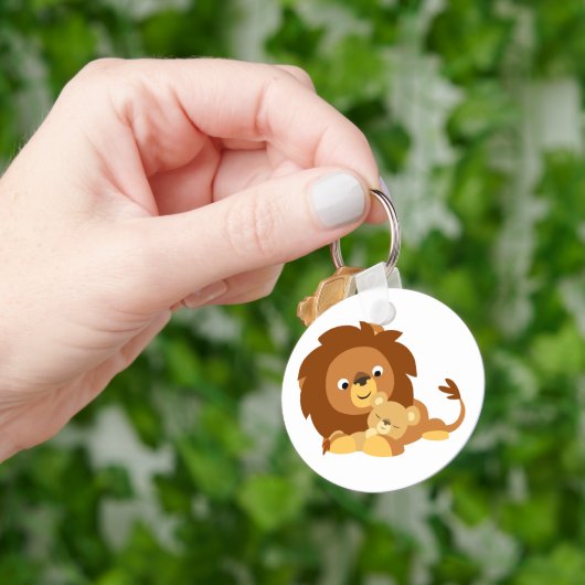 Cute Loving Cartoon Lion Dad en Cub Sleutelhanger (Hand)