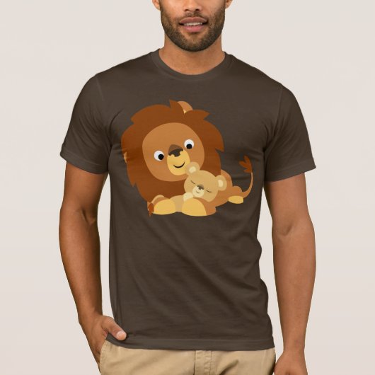 Cute Loving Cartoon Lion Dad en Cub T-Shirt (Voorkant)