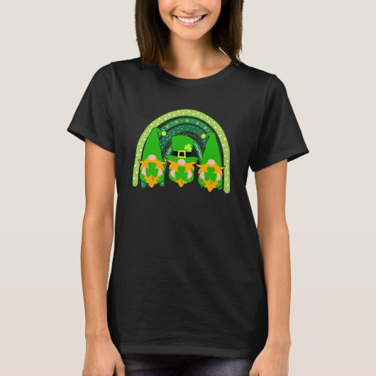 Cute Lucky Rainbow Gnome Happy St Patricks Day Fam T-shirt (Voorkant)