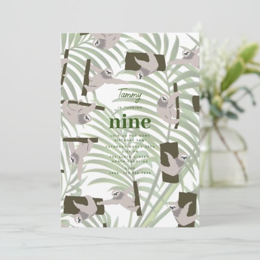 Cute Luiaard Dier in Wilde Bos Verjaardagsfeestje Kaart (Staand voorkant)