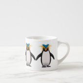 Cute macaroni penguin cartoon espresso kop (Rechts)