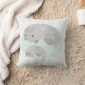 Cute Mama & Baby Manatee Waves Nursery Pillow Kussen (Deken)