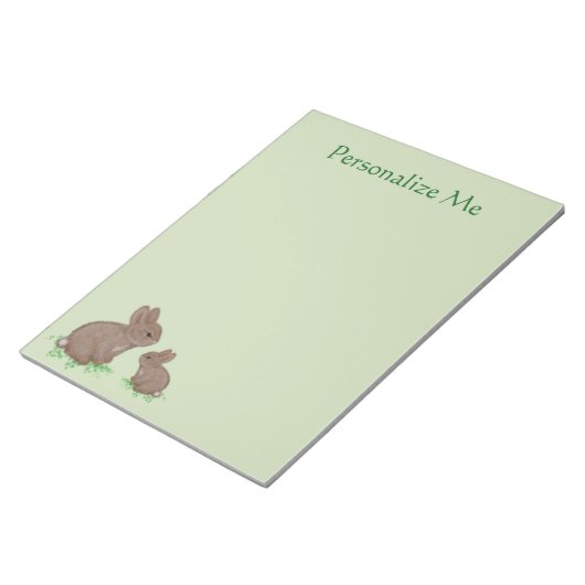 Cute Mama en Baby Bunny in Clover Notitieblok (Schuin)