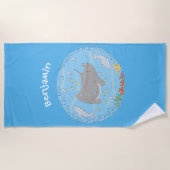 Cute manta ray en bubbles cartoon illustratie strandlaken (Voorkant)