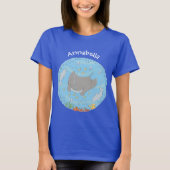 Cute manta ray en bubbles cartoon illustratie t-shirt (Voorkant)