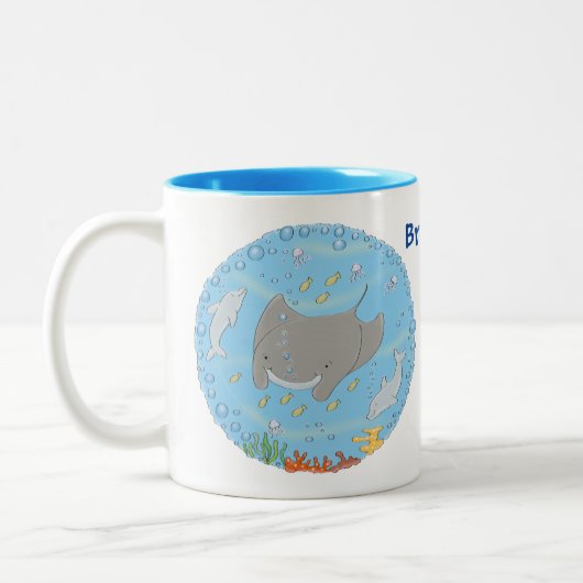 Cute manta ray en bubbles cartoon illustratie tweekleurige koffiemok (Links)