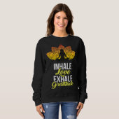 Cute Meditation Tees  Inhale Love Exhale Gratitude (Voorkant volledig)