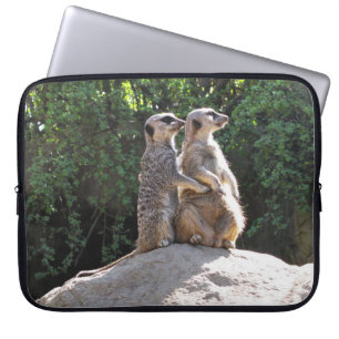 Cute Meerkat Couple on Rock Laptop Hoesje Laptop Sleeve