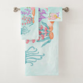 Cute Mermaid under the Zee Waterverf Bad Handdoek (Insitu)