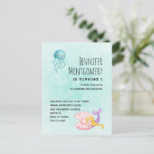 Cute Mermaid under the Zee Waterverf Birthday Uitnodiging Briefkaart (Staand voorkant)