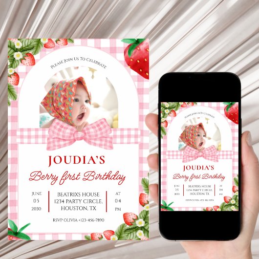 cute minimalist Watercolor  Berry First birthday Kaart