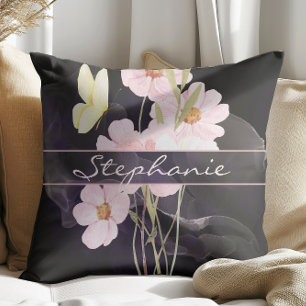 Cute Misty Watercolor Bloemen Met Vlinder Zwart Kussen