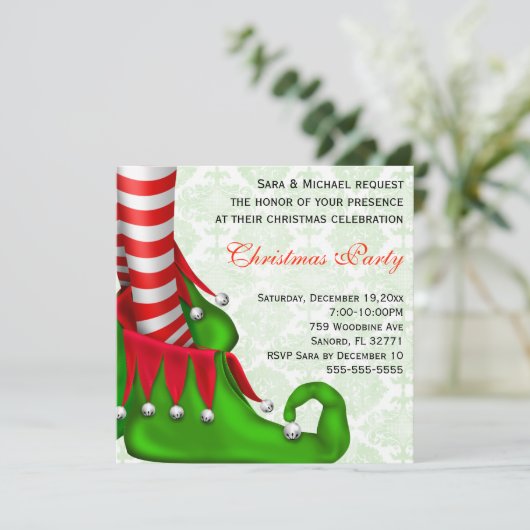 Cute Modern Elf Shoe Kerstparty Uitnodiging (Staand voorkant)