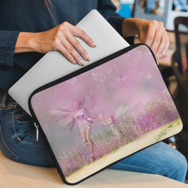 Cute Modern Girly Pink Butterfly Fairies Laptop Sleeve (Creator heeft geüpload)