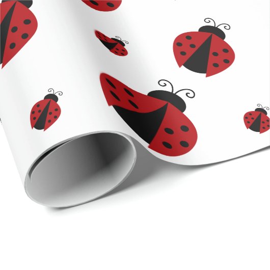 Cute Modern Ladybug Pattern Cadeaupapier (Rol Hoek)