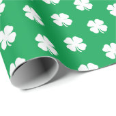 Cute Modern Simple Shamrock Green Lucky Clovers Cadeaupapier (Rol Hoek)