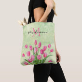 Cute Monogram Floral Spring Pink Tulip Bouquet Tote Bag (Dichtbij)
