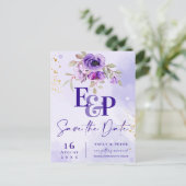 Cute Monogram Paarse Floral Wedding Save the Date Briefkaart (Staand voorkant)