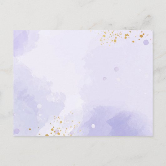 Cute Monogram Paarse Floral Wedding Save the Date Uitnodiging Briefkaart (Achterkant)