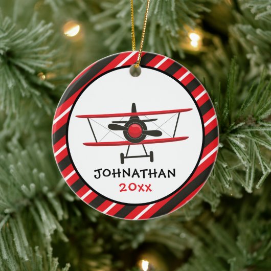 Cute Monogram Red Airplane Stripe Kerstmis Keramisch Ornament (Boom)