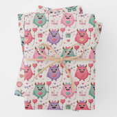 Cute monster Valentine wrapping paper (In situ)
