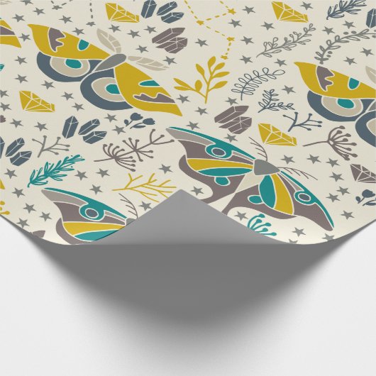 Cute Moth Wrapping Paper Cadeaupapier (Hoek)