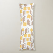 Cute Mouse Rodent Eating Cheese Pattern Lichaamskussen (Achterkant (Verticaal))