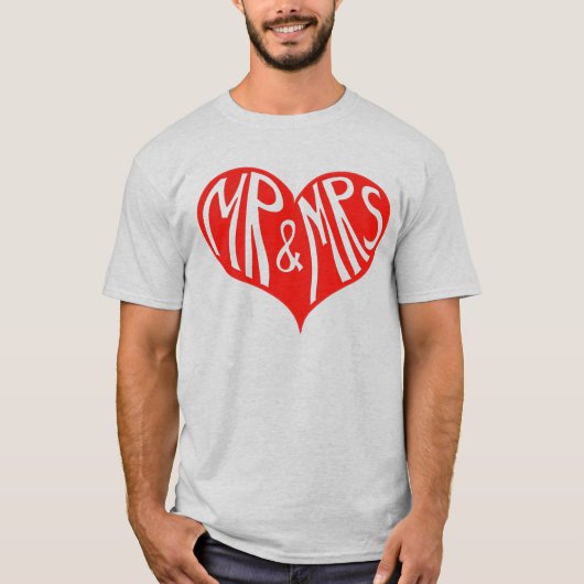 Cute Mr en Mrs Red Heart Shape Graphic T-shirt (Voorkant)