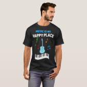Cute Music Musician Tees  Music Is My Happy Place (Voorkant volledig)