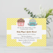 Cute Mustache & Bow Cupcake Gender onthullen Invit Kaart (Staand voorkant)
