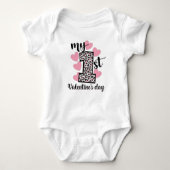 CUTE MY FIRST VALENTINES DAY SAYING ROMPER (Voorkant)