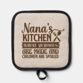 Cute Nana's keuken woordkunst Pannenlap (Voorkant)