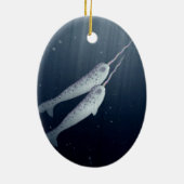 Cute Narwhals die onder water zwemmen Keramisch Ornament (Achterkant)
