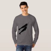 Cute Narwhals die samen met Black Silhouette zwemm T-shirt (Voorkant volledig)