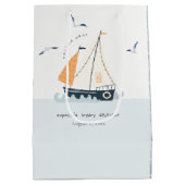 Cute Nautical Blue Sailboat Pastel Baby shower Medium Cadeauzakje (Achterkant)