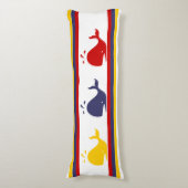 Cute Navy Blue Red Yellow WHALE Striped Lichaamskussen (Voorkant Verticaal)