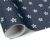 Cute Navy Blue White Snowflakes Feestdagen Pattern Cadeaupapier (Rol Hoek)