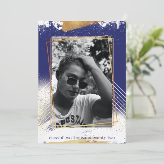 Cute Navy & Gold Framed Afstuderen Invitation Kaart (Staand voorkant)