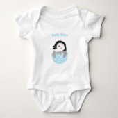 Cute Newborn Penguin in Egg Romper (Voorkant)