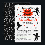 Cute Ninja Warrior Kids Birthday Party Kaart<br><div class="desc">Creëer een gedenkwaardige en leuke verjaardagsviering voor het leuke ninja kind in je leven. Deze gemakkelijk klantgerichte uitnodiging van de verjaardagspartij maakt deel uit van een passende reeks accessoires van de verjaardagspartij. Je kunt het beste ninja-feest organiseren voor je liefhebber van de vechtkunst. Voeg enkel uw eigen details toe om...</div>