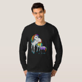 Cute Nonbinary and Genderqueer Unicorn Mama T-shirt (Voorkant volledig)