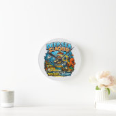 Cute Ocean Adventure Humor, Funny Sloth Diving art Ronde Klok (Huis)