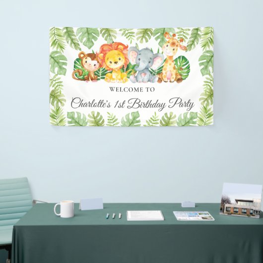Cute Oerwoud Animals 1st Birthday Welkomstachtergr Spandoek (Beurs)