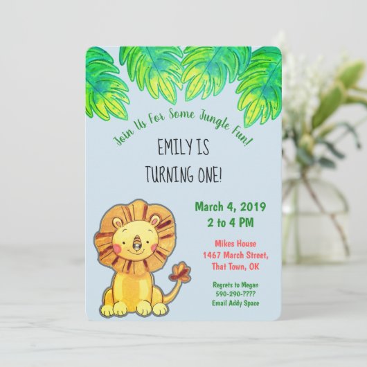 Cute Oerwoud Lion First Birthday Uitnodiging (Staand voorkant)