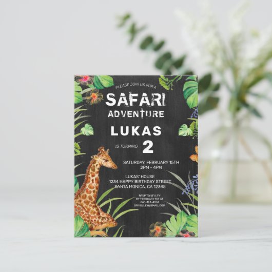 Cute Oerwoud Safari Giraffe Birthday Invitation Uitnodiging Briefkaart (Staand voorkant)