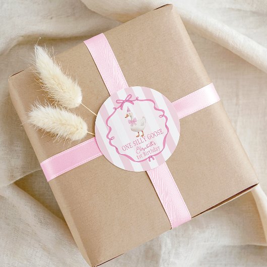 Cute One Silly Goose Pink Bow First Birthday Ronde Sticker