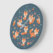 Cute Orange Fox Pattern Grote Klok (Hoek)
