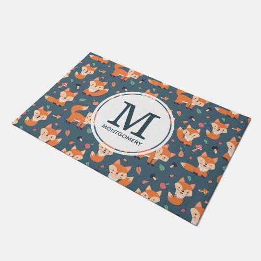 Cute Oranje Fox Animal Pattern Monogram Deurmat (Schuin)
